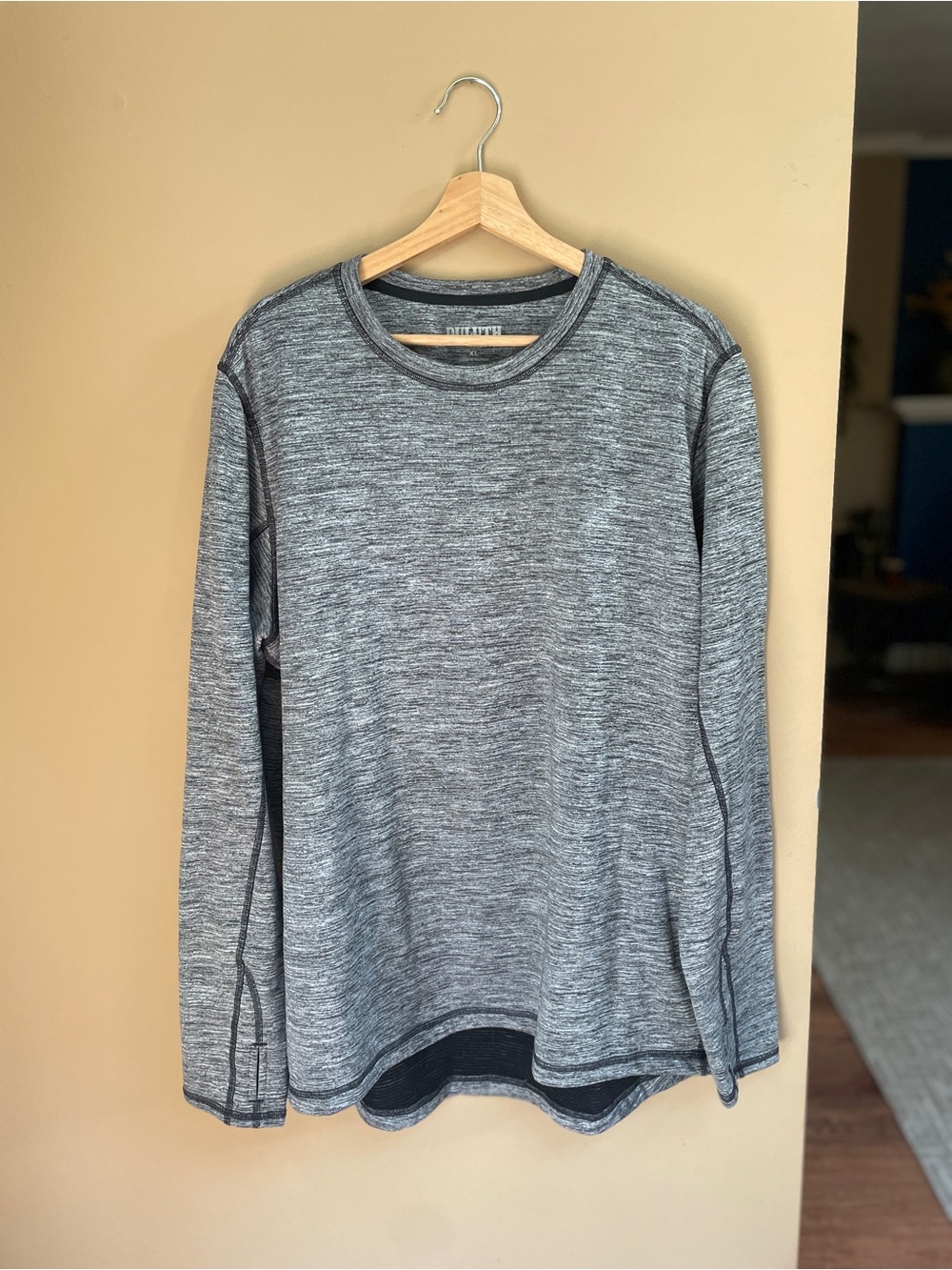 Duluth Trading Co. Men’s Noorvik Base Layer Crewneck Size XL Thermal Fleece Gray